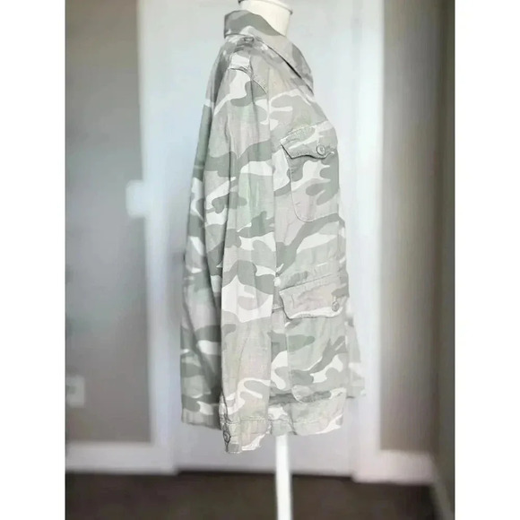Mother The Loose Veteran Camo Jacket in Desert Print Size L - Picture 7 of 13